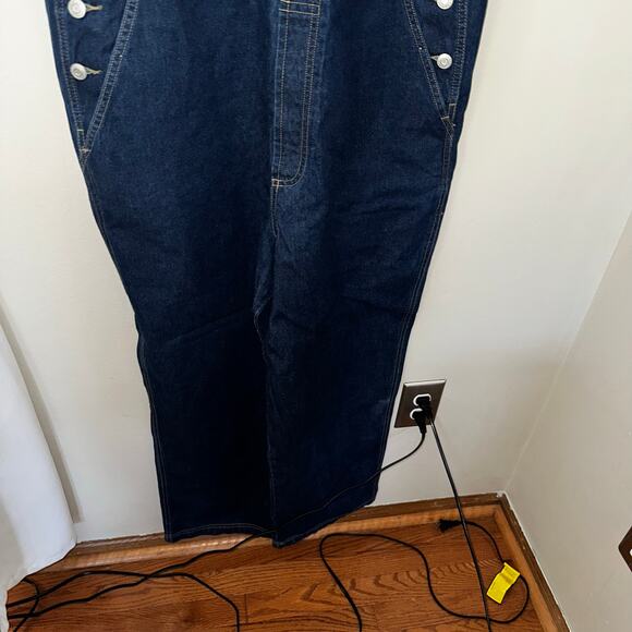 Slouchy oversized gap dark wash overalls sz L - Picture 5 of 6